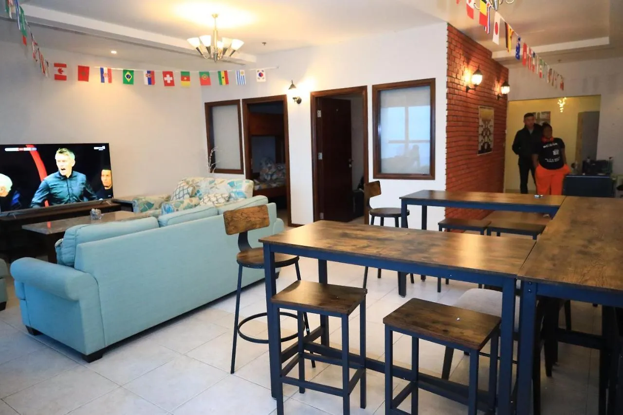 1 World Beach Property, Jbr, Award Winning Hostel, Coliving, Near Metro אכסניה