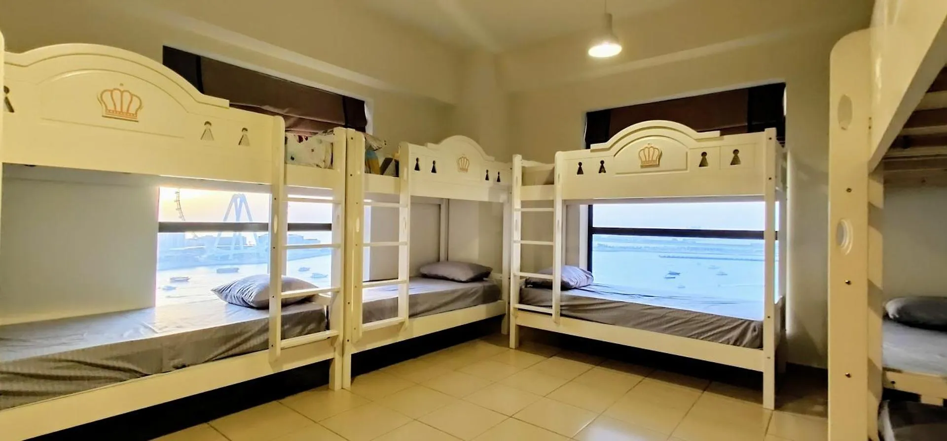 Hostel 1 World Beach Property, Jbr, Award Winning Hostel, Coliving, Near Metro