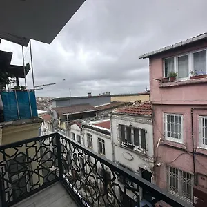 Taksim Larissa , Istambul Turquie